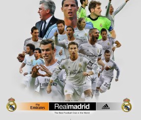 两男子身着争议标语T恤冲入英乙赛场，足球安保再响警钟