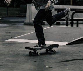 本-怀特全副武装参加球队团建引热议，太阳报揭秘其低调策略背后