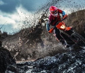 亚洲新星闪耀欧洲之巅 李刚仁对阵巴萨展现球王级潜质引全球瞩目