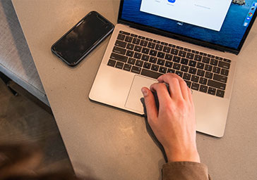 彩经网<span>产品优势</span>