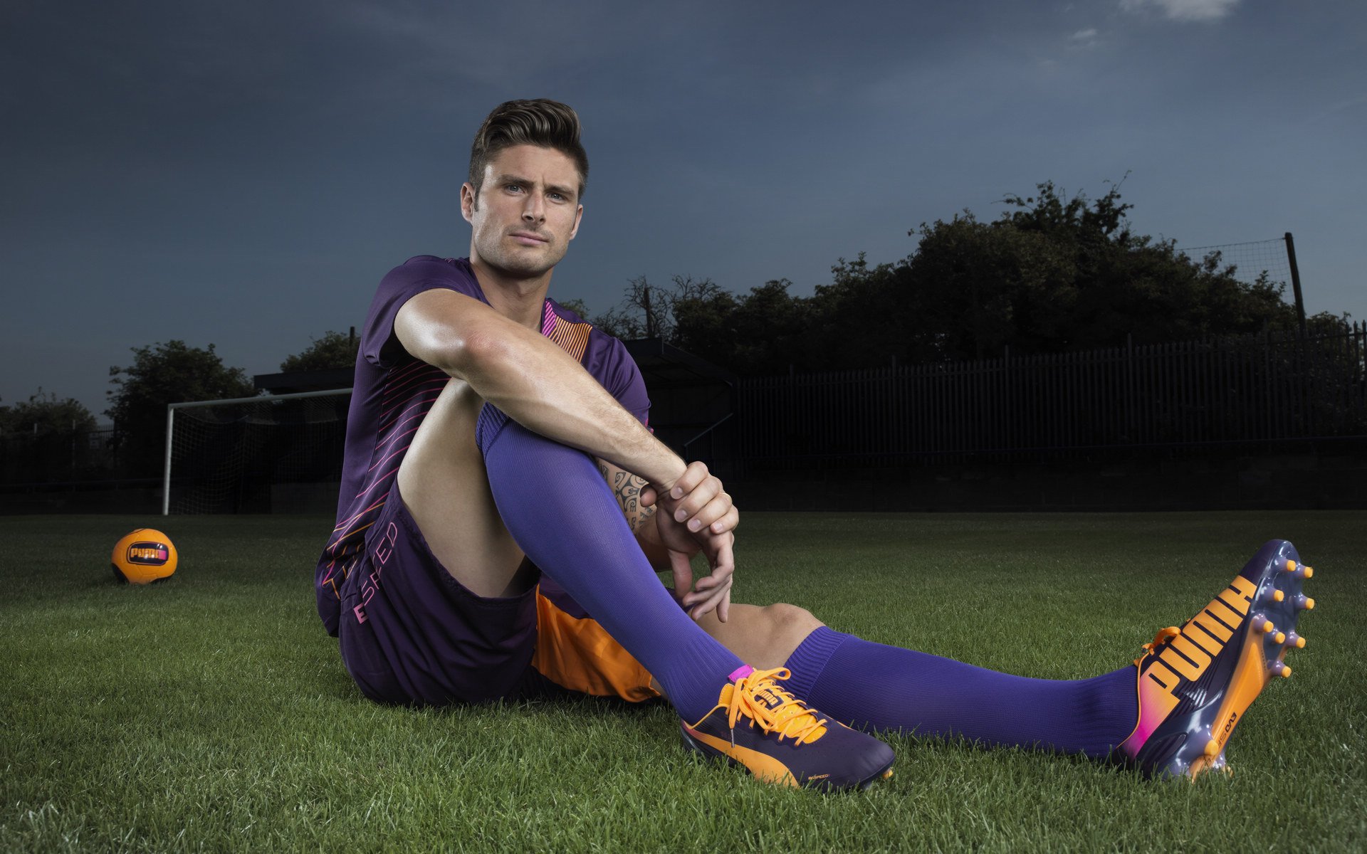 法国名将拉维勒涅刷新撑杆跳赛季最佳 巴黎奥运备战再添信心