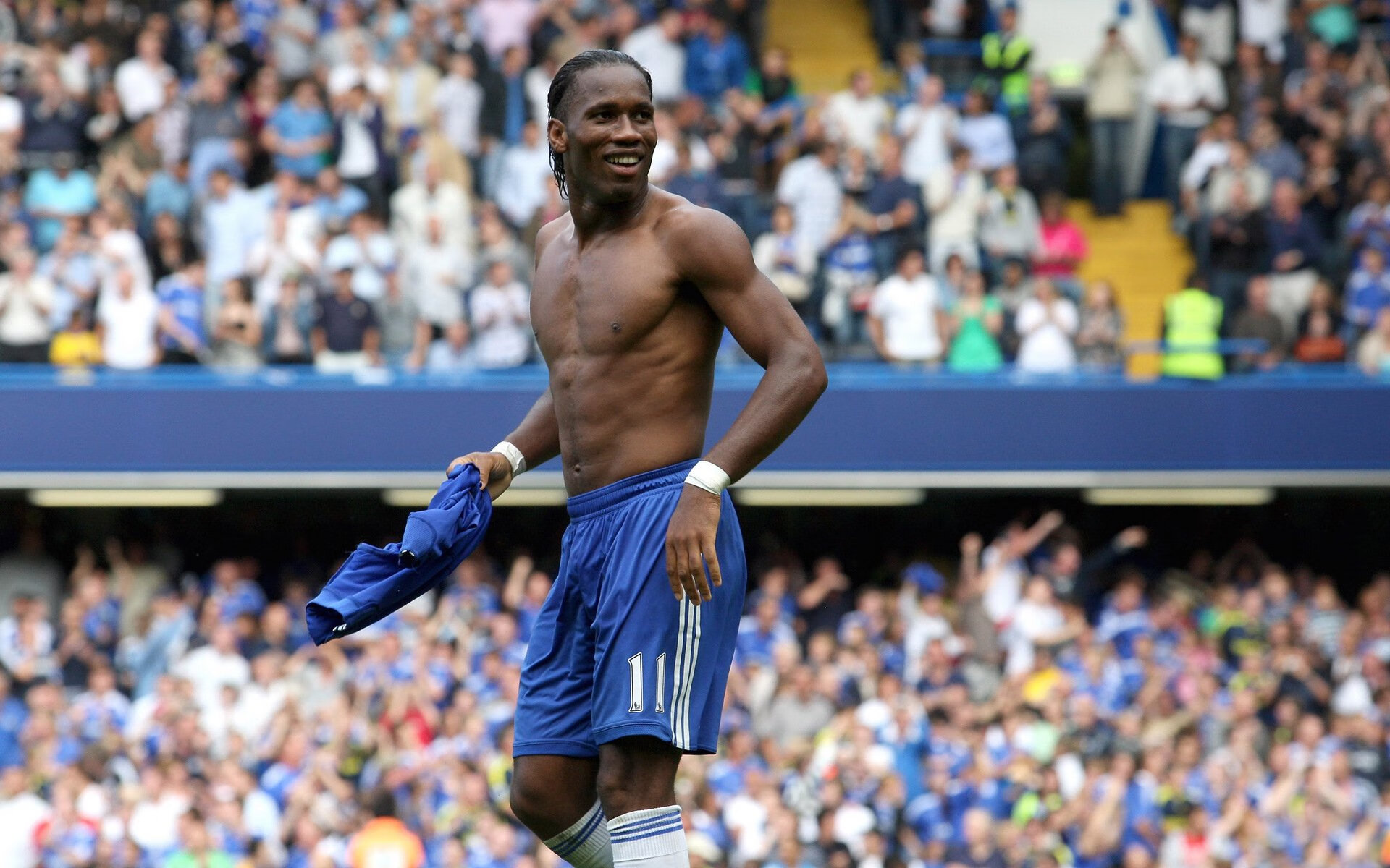 欧冠决赛上演惊天逆转 新王加冕创造历史