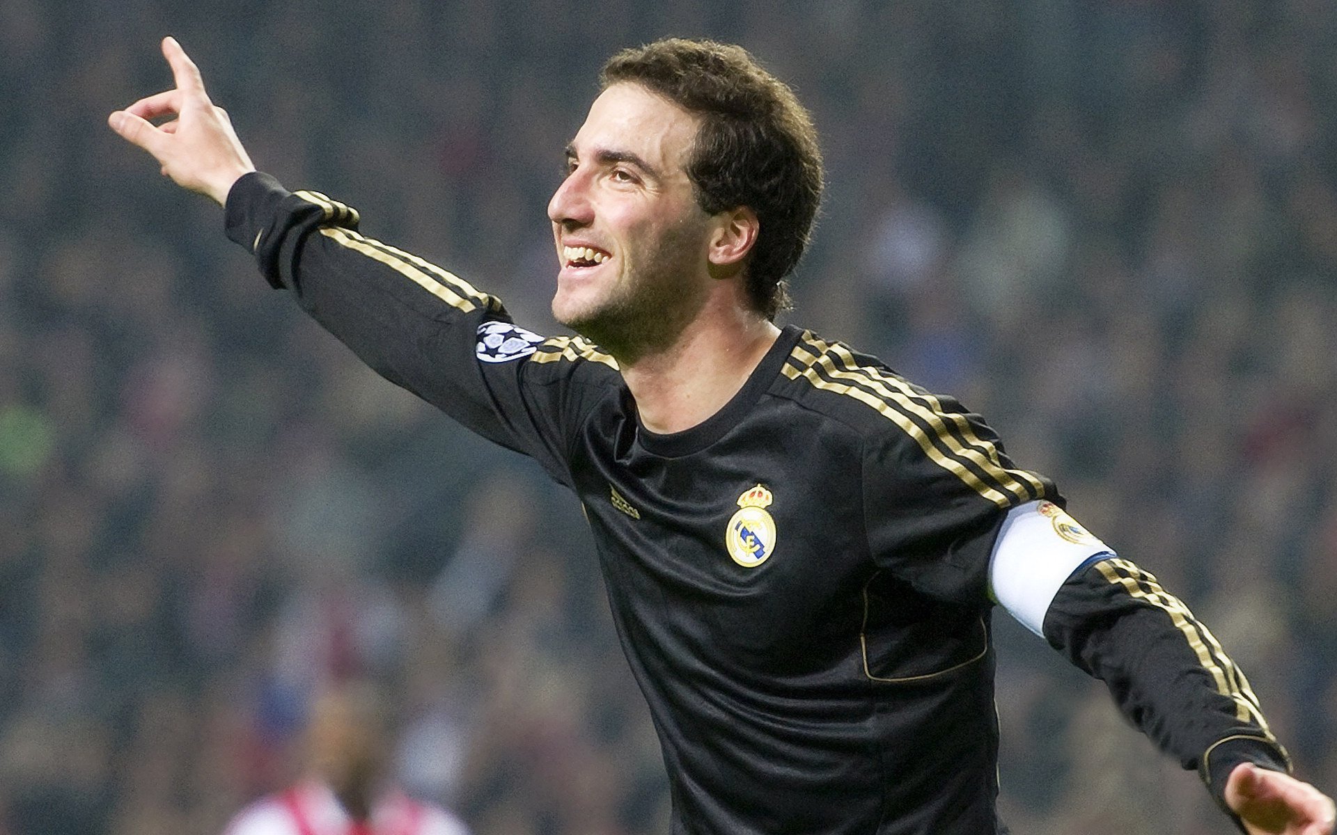 全球首届机器人竞技大赛落幕 科技与体育碰撞点燃新激情